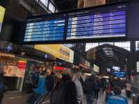  【ハンブルク中央駅｜ドイツ・ハンブルク 「ヨーロッパの旅が動き出す場所。人と時間が交差する壮大なステーション」】