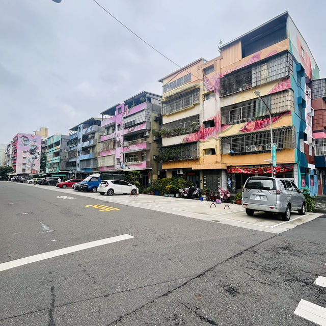 🎨 WeiWu Mi Mi Village: Kaohsiung’s Open-Air Street Art Museum – Your Ultimate Guide