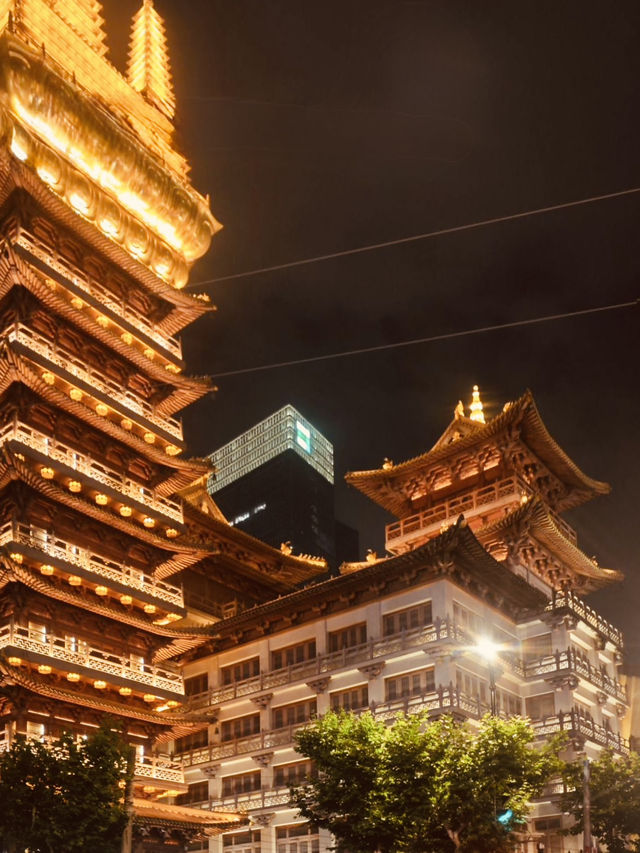 A Photographer's Delight: Juxtaposition of Ancient and Modern Shanghai