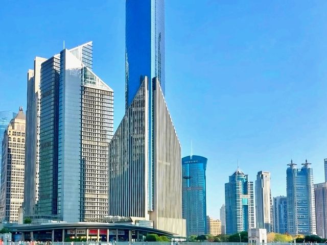 Discovering Lujiazui: Shanghai’s Skyline Adventure Discovering Lujiazui: Shanghai’s Skyline Adventure