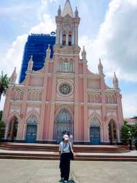 โบสถ์สีชมพู (Danang Cathedral) @เวียดนาม🇻🇳
