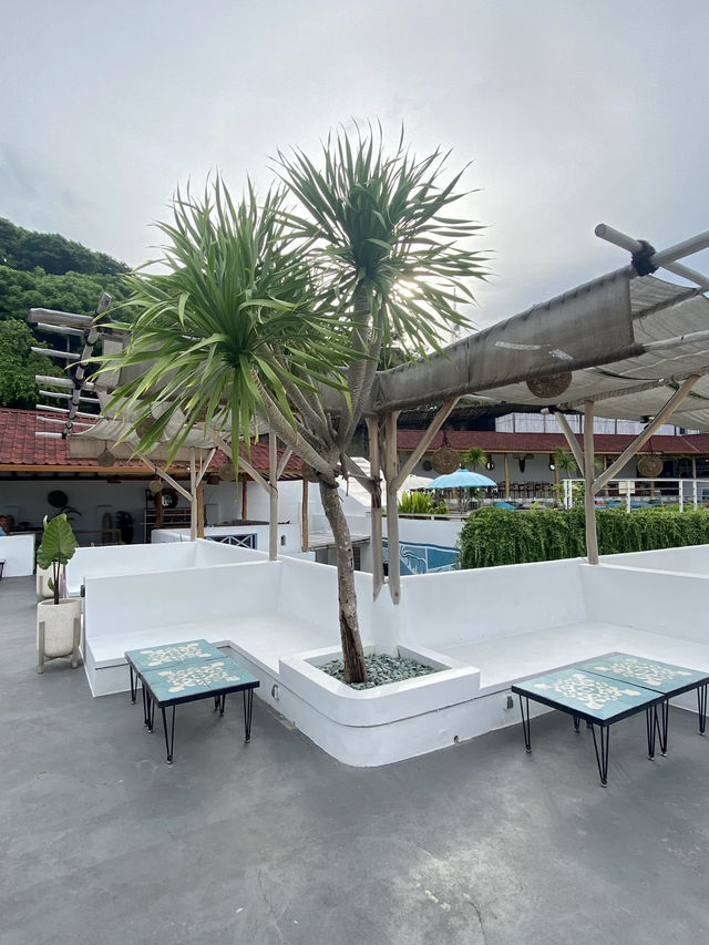 Island Oasis: Unwinding at Seaesta Komodo