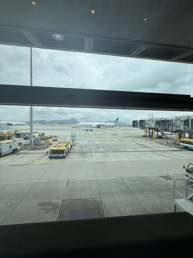 World’s Best Airport Lounge Experience World’s Best Airport Lounge Experience