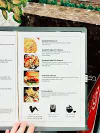 Seattle Coffee & Tea: Elegant Ambience with Exceptional Coffee and Pastries 