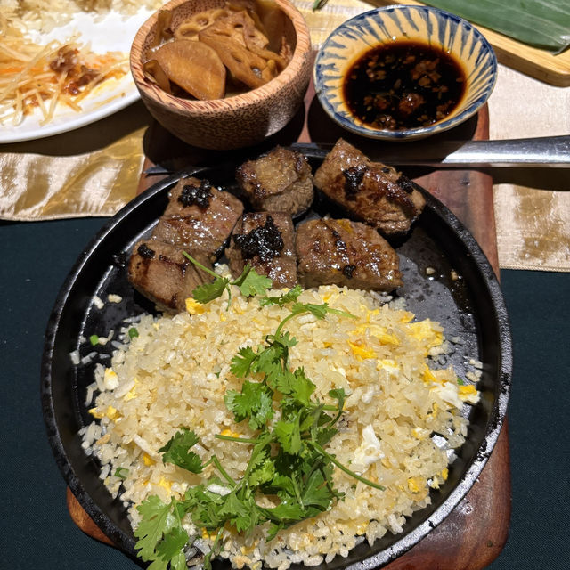 🏮 越南會安古城：燈籠與美食的浪漫時光之旅！🌸✨