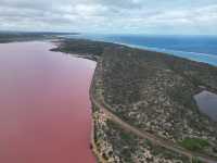 澳洲 Hutt Lagoon 粉紅湖:夢幻湖泊的空中饗宴