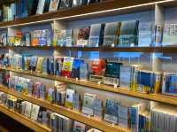 📖 The Waseda International House of Literature – Haruki Murakami Library