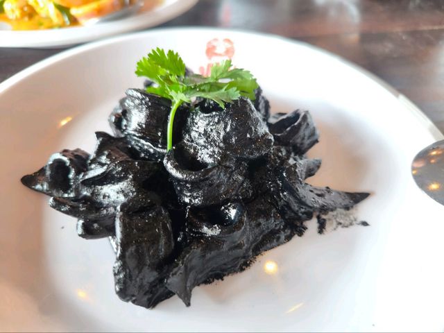 ร้านอาหารปูเป็น ซีฟู้ด หาดจอมเทียน ชลบุรี ร้านอาหารปูเป็น ซีฟู้ด หาดจอมเทียน ชลบุรี