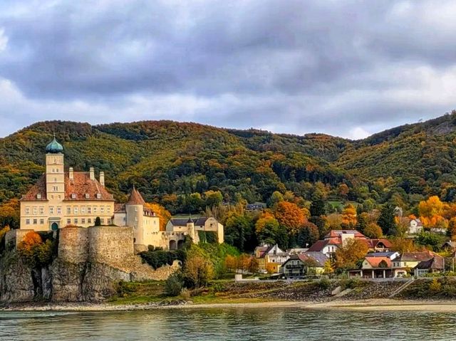 🌿 Wachau Valley – Austria’s Fairytale River Wonderland