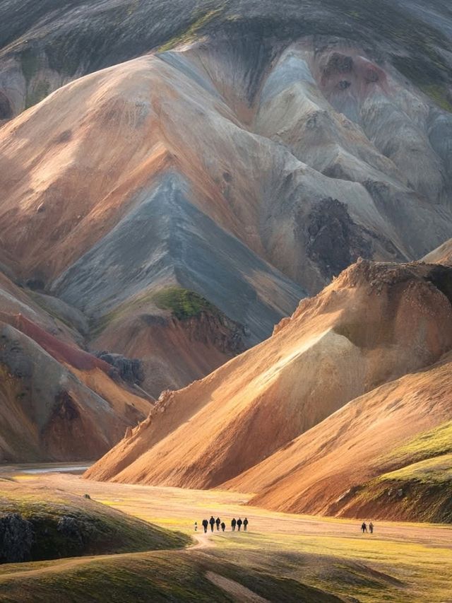 “The Painted Mountains of Fire and Steam” “The Painted Mountains of Fire and Steam”