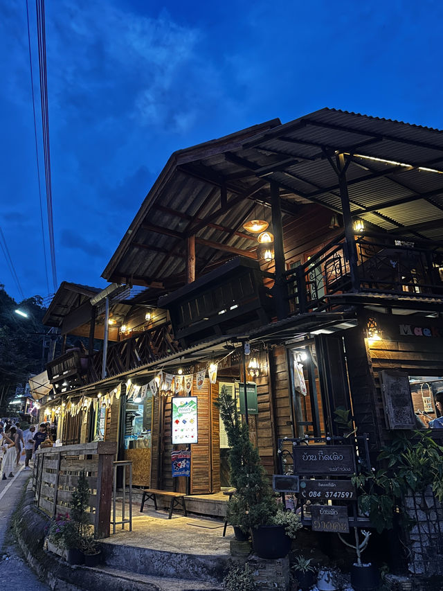 Mae Kampong Village, nestled in the hills of Chiang Mai Mae Kampong Village, nestled in the hills of Chiang Mai