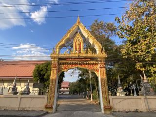 Wat Luang Sumangkalaram, Sisaket