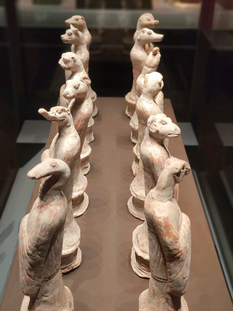 十二支俑 加彩官人俑 十二支俑 | 東京富士美術館（Tokyo | 作品を知る | 収蔵品