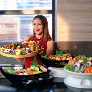 Hotel in the Heart of Sukhumvit, Next to 𝙀𝙢𝙎𝙥𝙝𝙚𝙧𝙚.