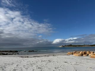 A Hong Konger’s Escape to Tasmania | Sunsets and Penguin Spotting at Diamond Island