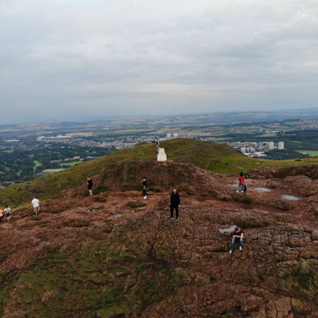 🏴󠁧󠁢󠁳󠁣󠁴󠁿Perfect Hiking Place In Edinburg- Arthur’s Seat⛰️