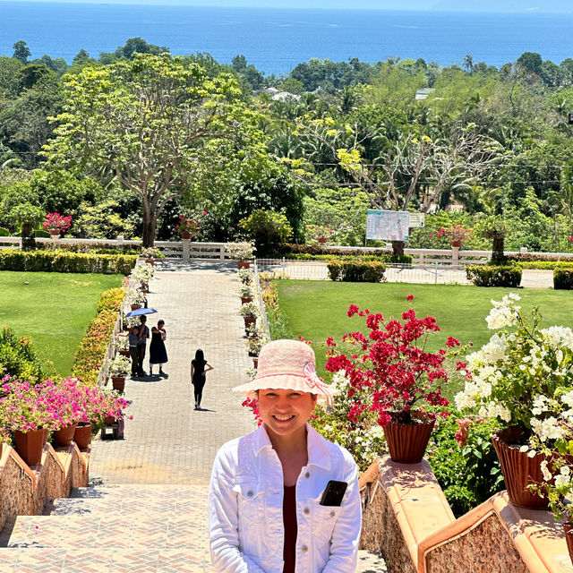  "Finding Peace: A Tranquil Journey to the Divine Mercy Shrine in El Salvador"