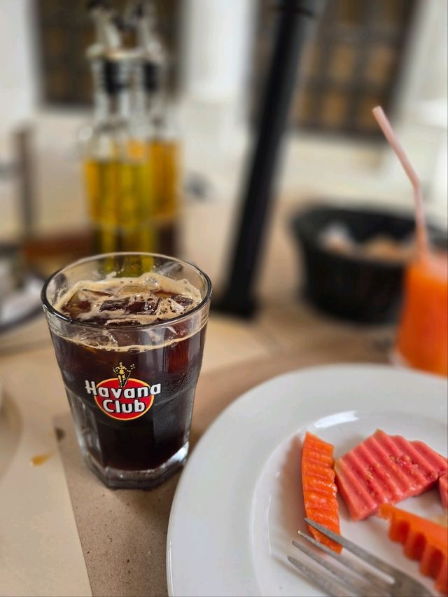 해외여행 쿠바 하바나에서 브런치 먹기 좋은 5 Esquinas Trattoria