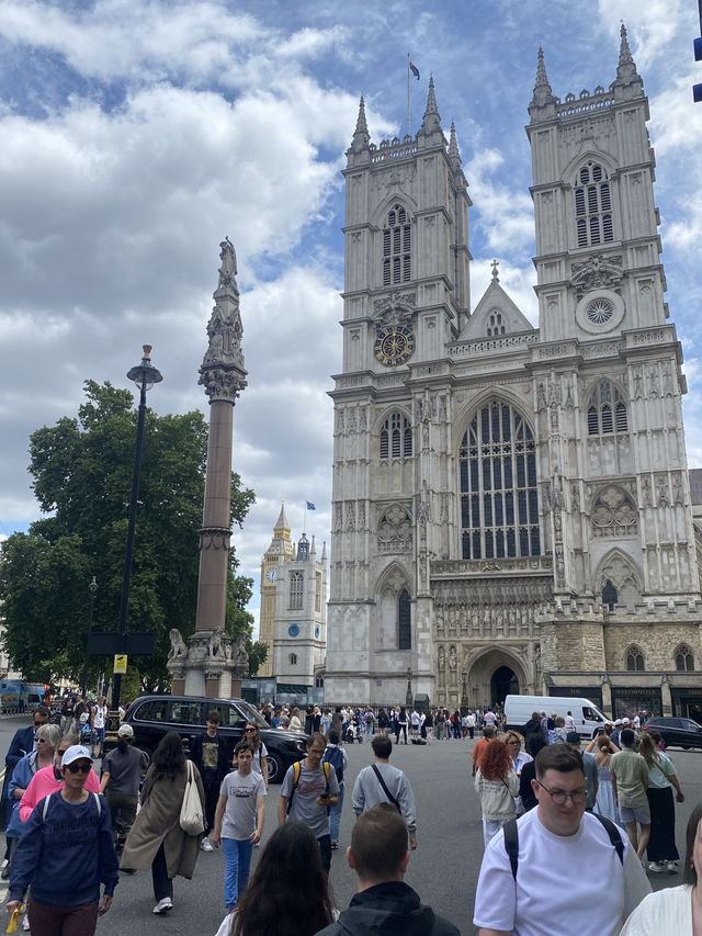 A Stroll to Remember: One Day in London