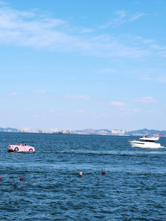 Golden Shores and Sculpted Cliffs: A Day in Dalian’s Jinshitan