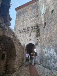 🍂 Why Eze is the Perfect Side Trip from Nice in October