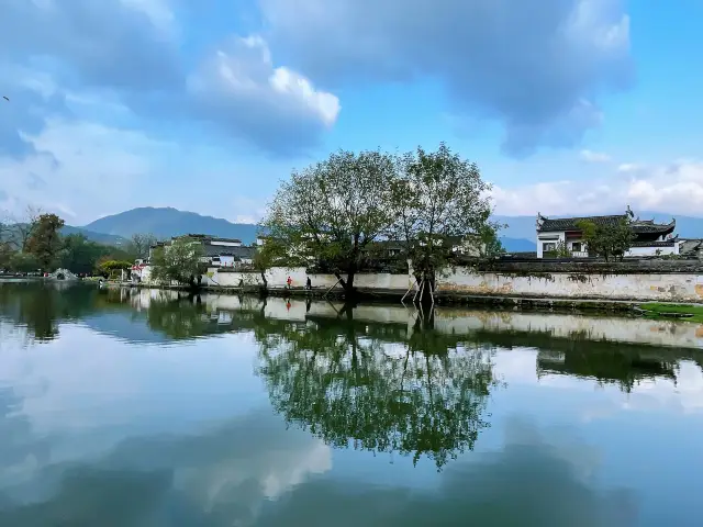 Country in the painting - Hongcun