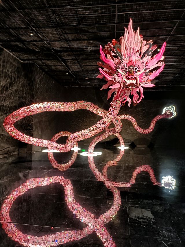 粉紅色芭比巨龍！深圳看展！這後勁太大了！