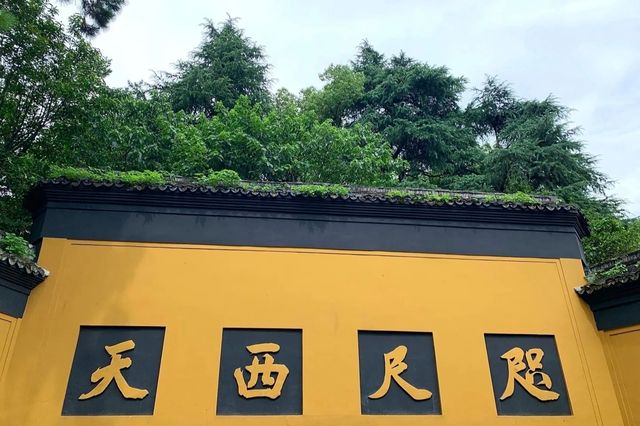 被讚爆的杭州靈隐寺，一日遊的隱藏秘境，你絕不能錯過！
