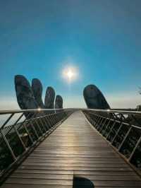 Golden hands Bridge on Bana Hills Vietnam 🇻🇳 