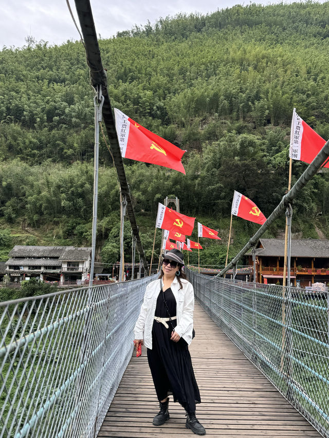 川貴小眾之旅第5天：赤水丙安古鎮。