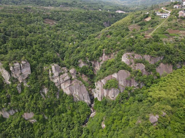 新昌倒脫靴行山
