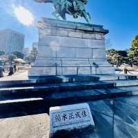 打卡東京皇居-楠木正成像