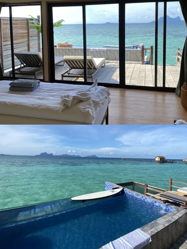仙本那果凍海水屋，躺在床上都能看到海