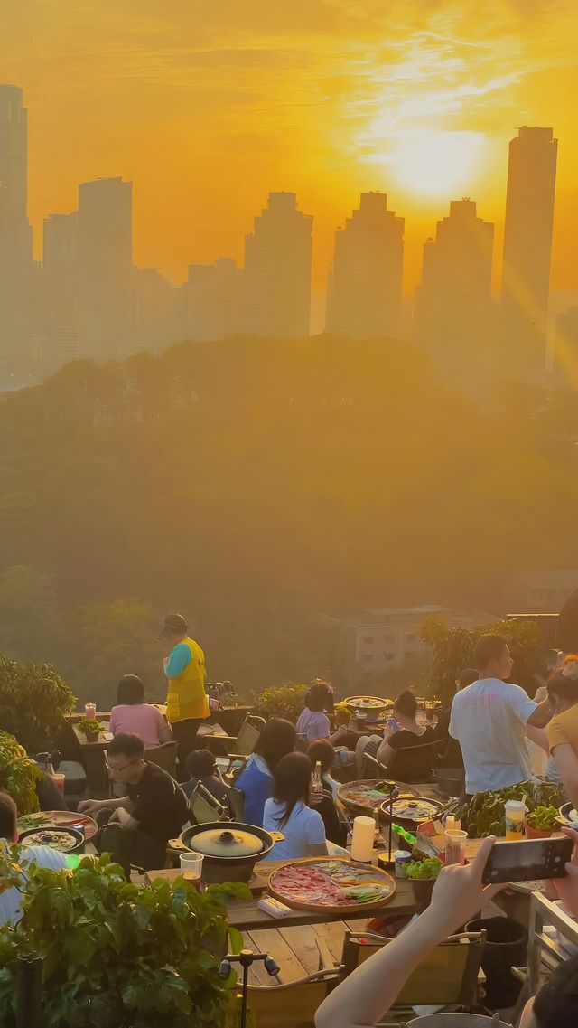 重慶，邂逅8D奇幻之都嘅獨特旅程