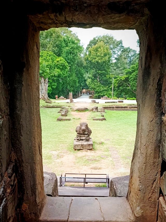 Siem Reap Unplugged: A Backpacker’s Guide to Adventure, Culture, and Budget Travel