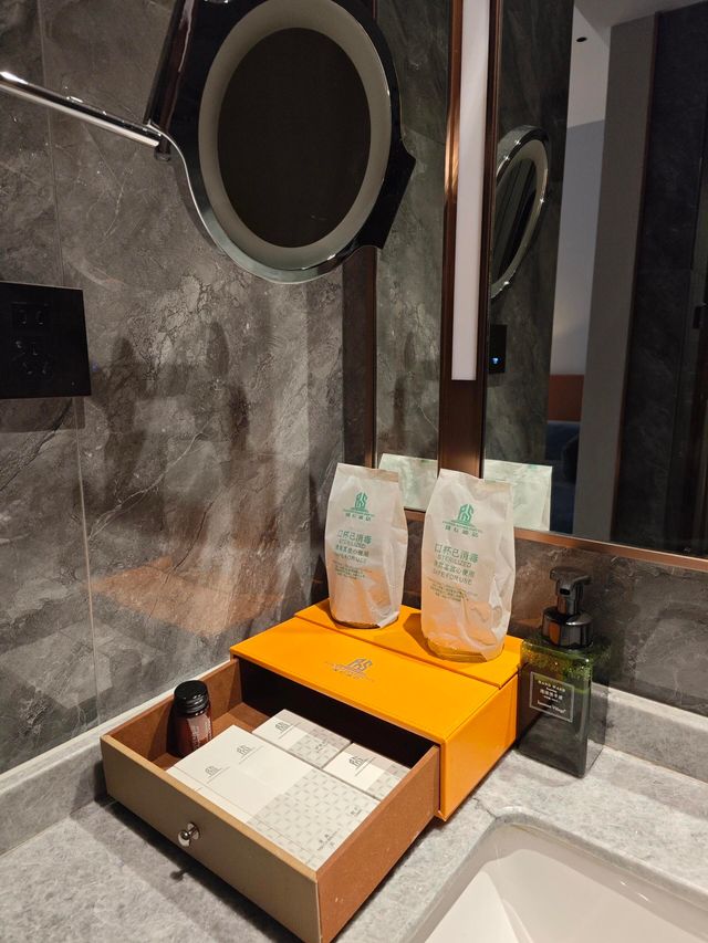 璞石酒店