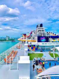 🌍 Last-Minute Escape? Let’s Cruise! | Genting Dream Southeast Asia Adventure 🛳️