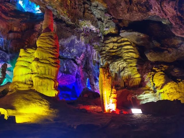 歡迎來雞冠洞旅遊打卡