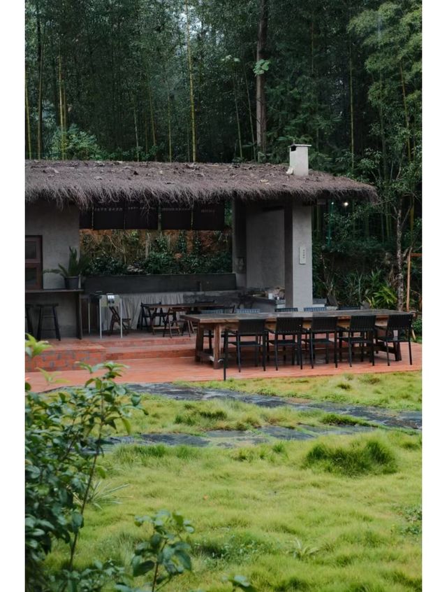 躺進山野版小摩洛哥私湯木屋民宿！