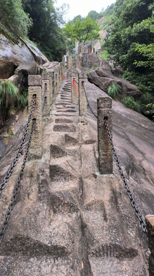 青陽九子巖:景色醉人的山水秘境 青陽九子巖:景色醉人的山水秘境