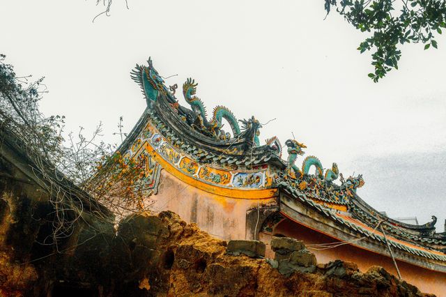 樸素又繁盛潮汕屋頂在饒平 樸素又繁盛潮汕屋頂在饒平