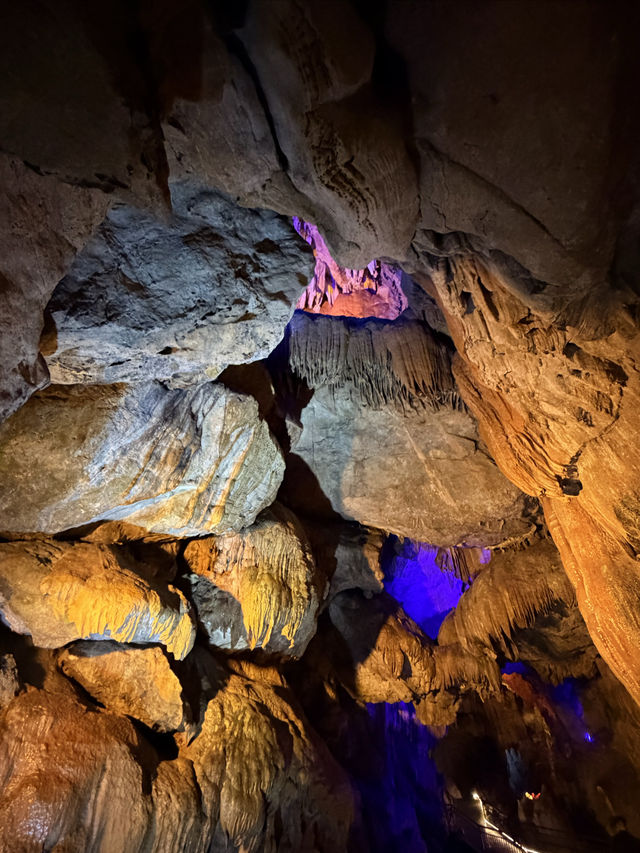 武漢自駕1.5h直達咸寧隱水洞|坐穿才能看到的地下奇怪 武漢自駕1.5h直達咸寧隱水洞|坐穿才能看到的地下奇怪