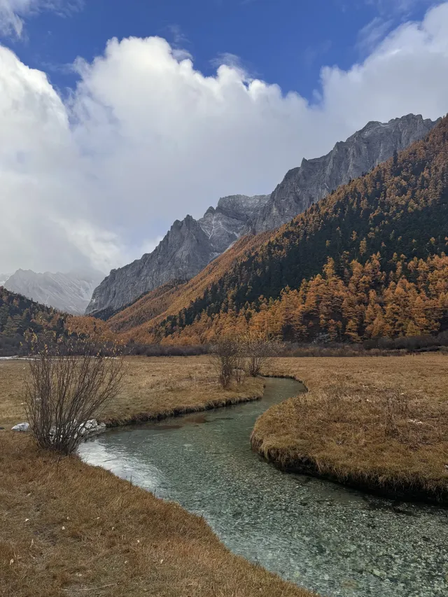 一人行公共交通稻城亞丁三天分享25.10.30 一人行公共交通稻城亞丁三天分享25.10.30