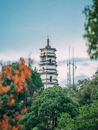 Yiwu's Hidden Secret | A Breathtaking Thousand-Year-Old Ancient Temple Hidden in Yunhuang Mountain!