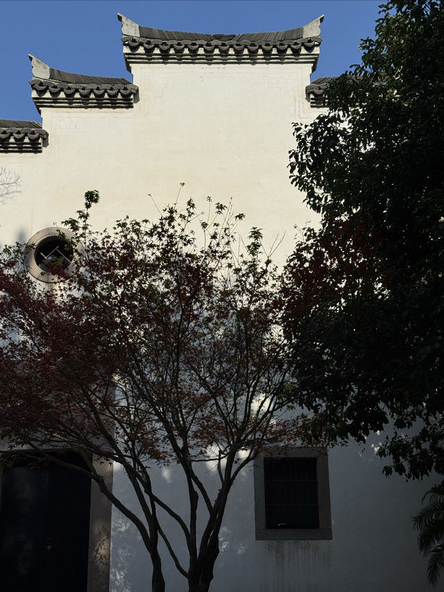 這裡不賣小商品｜「出售」最地道的義烏生活切片