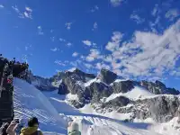 自駕玉龍雪山 牦牛坪藍月谷冰川公園攻略