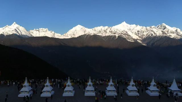 This trip to Meili Snow Mountain, I really have to give Master