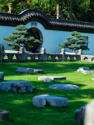 Free Ancient-Style Gardens Near Shanghai