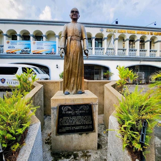 Inside Manila's Walled City