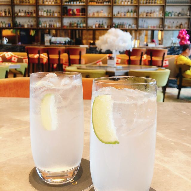 🌮🍸台北打卡飯店📍 THE LOUNGE 大廳酒吧-台北六福萬怡酒店